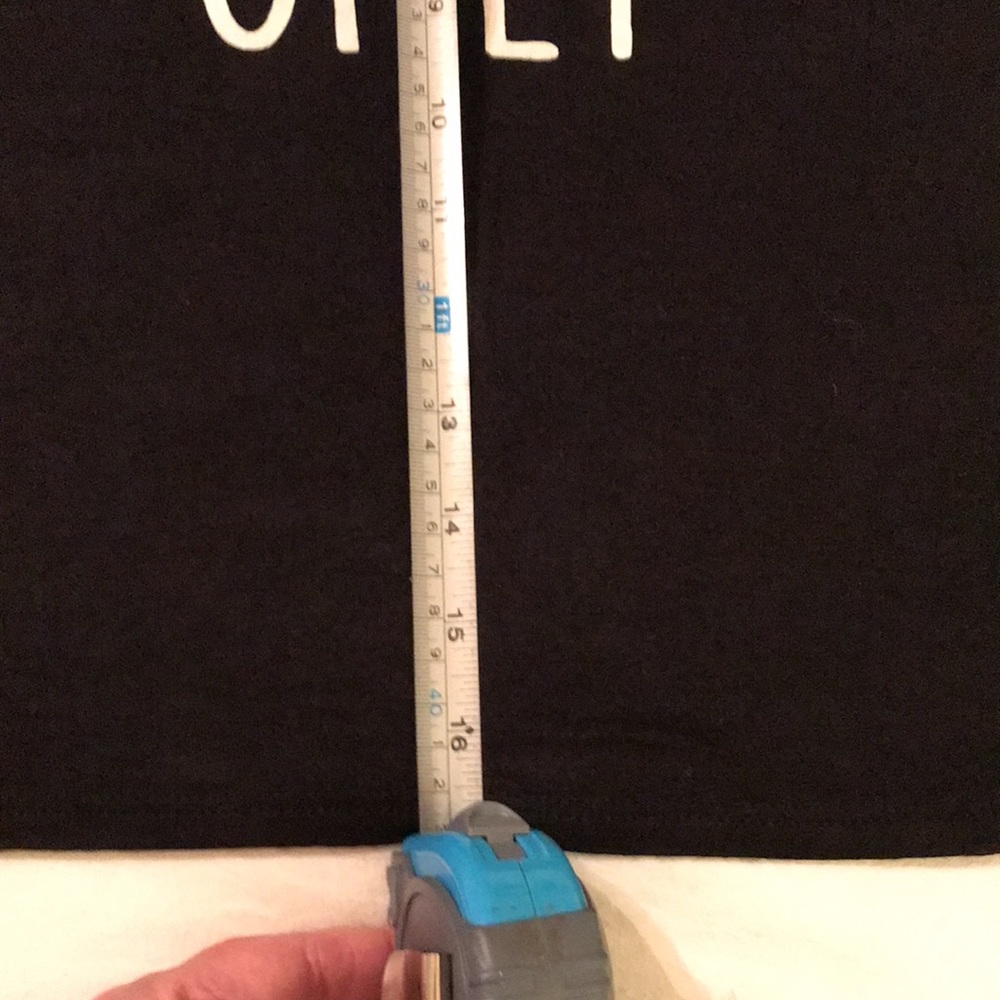 SLEEVELESS (people’s project) L A 14/16 teens shirt. SAYS  LOCALS ONLY on black - Picture 5 of 6